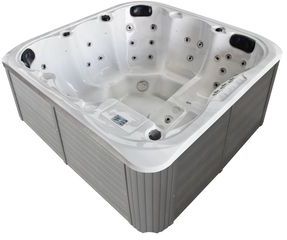 Eco Family Hot Tub